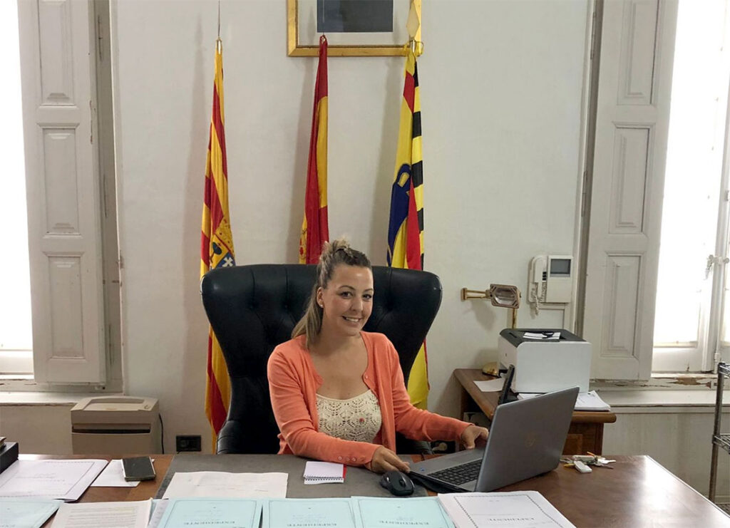 Alcaldesa Sobradiel Ainhoa Gracia Cameo